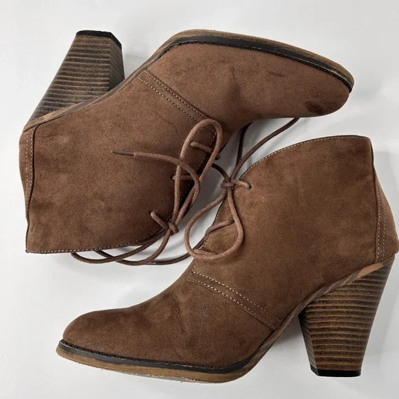 Mia Boots Size 8 M Sean Ankle Bootie Brown Lace Up Round Toe Cone Heels Vegan - Picture 2 of 15